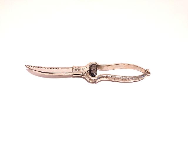 Pinza Trozadora De Aves De Corral